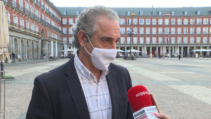 Hosteleros madrileños ven "lógico" ampliar vacunación al sector