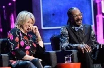Martha Stewart and Snoop Dogg Team up to Host 2021 Puppy Bowl