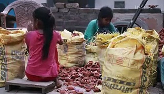 Indian potters are struggling to survive as a Diwali tradition of displaying clay oil lamps has become less popular