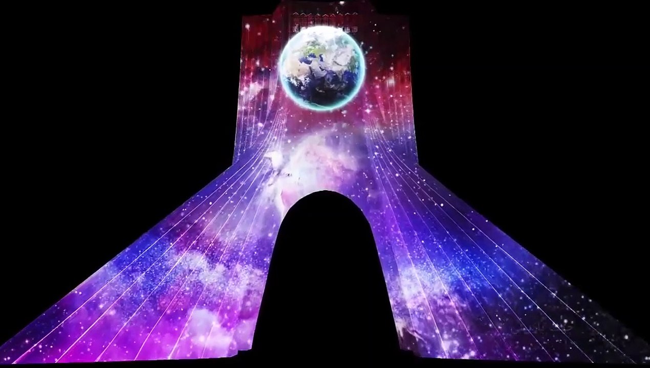 Iran :Tehran’s Azadi Tower 3D light show in solidarity with coronavirus victims نورپردازی برج آزادی