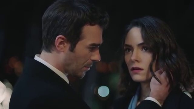 Akrep 8. Bölüm - Aramızda Bir Şey Yok!