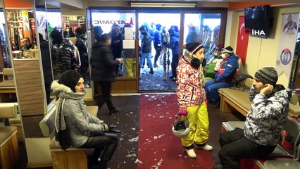 Uludağ'da kayak malzemeleri tek tek dezenfekte ediliyor