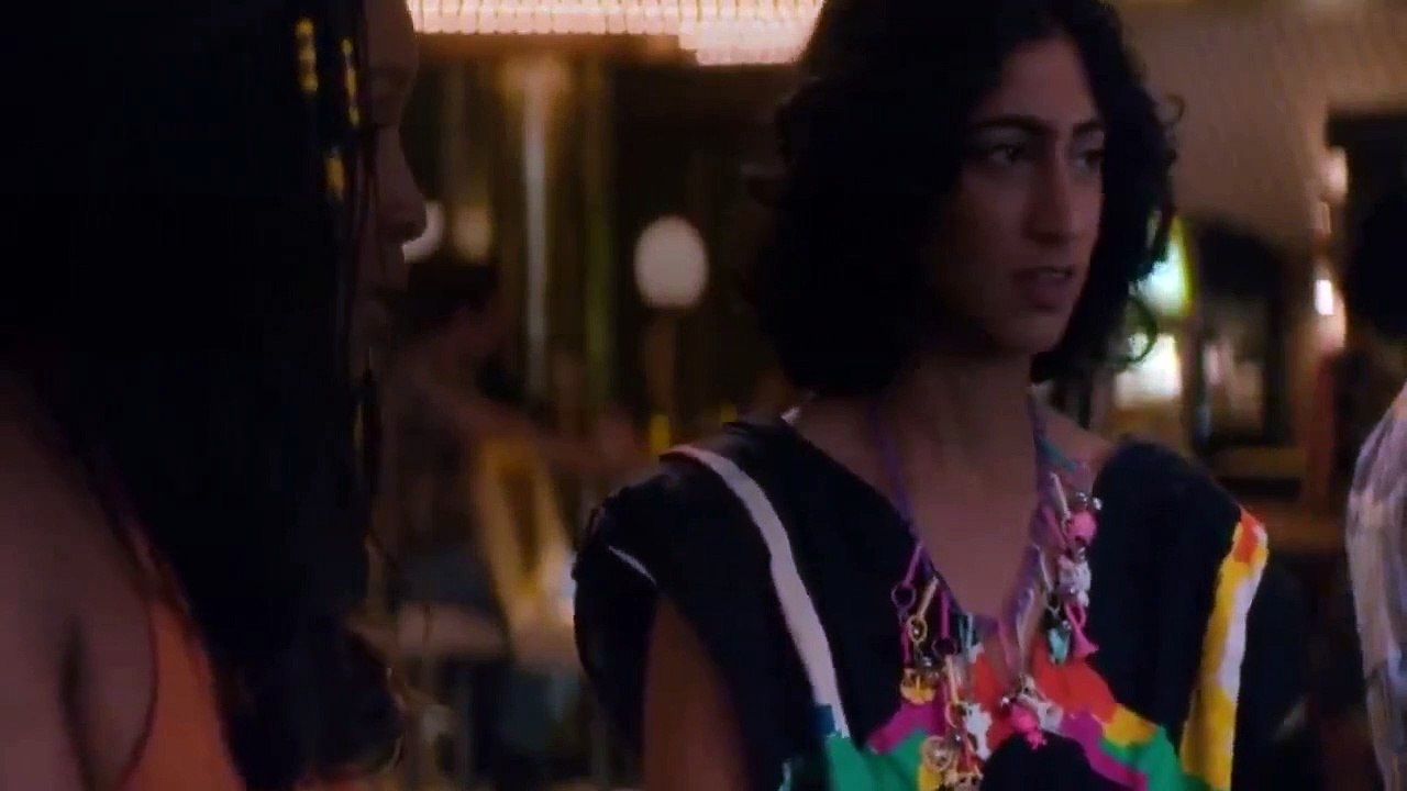 GLOW S 03 E 07 (1)