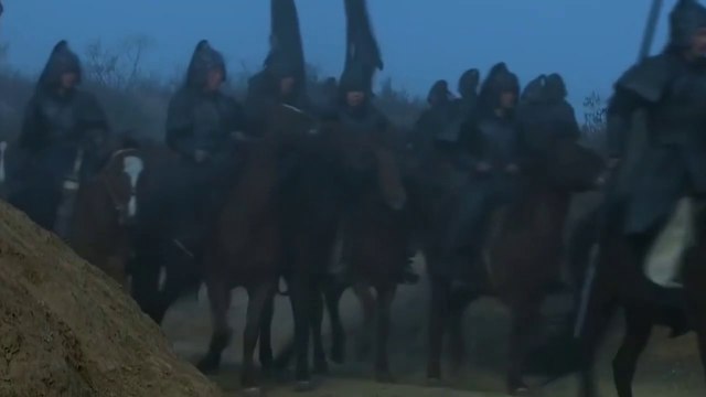 Phim hay: Quân sư vô danh giúp Lưu Bị phá tanh bành trận pháp cổ của Tào Nhân- tam quốc diễn nghĩa.