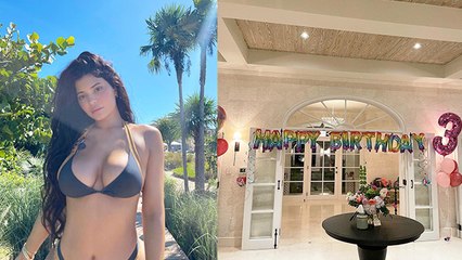 Kylie Jenner Showed Off Her Sexy Physique Donning Blue Bikini In THIS New Pics