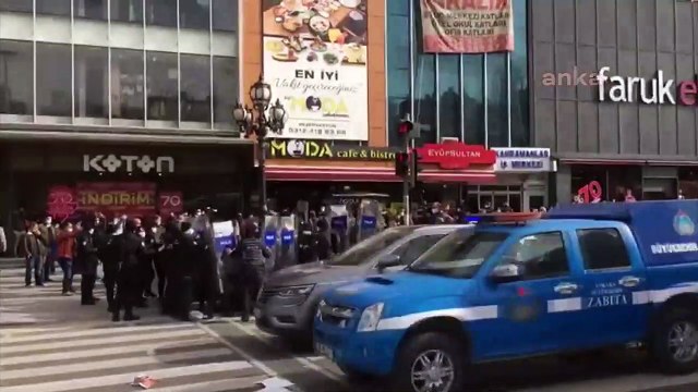 ANKARA'DA BOĞAZİÇİ'LİLERE DESTEK OLMAK İSTEYENLERE SERT POLİS MÜDAHALESİ