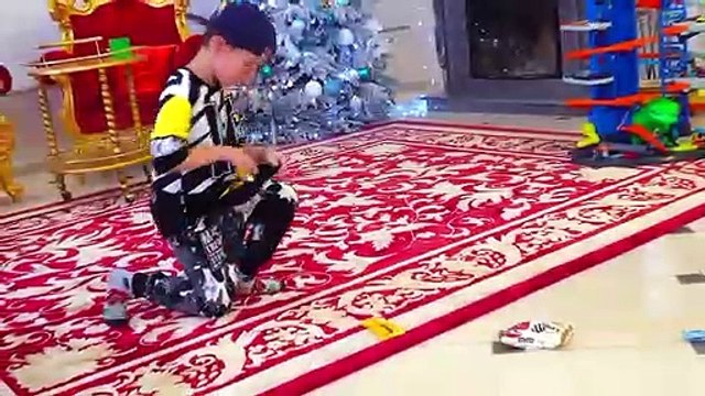 Artem plays toys and Funny POLICE JAIL Story for Kids