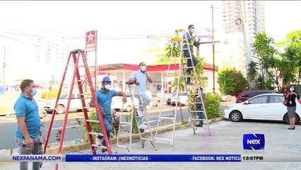 Juventud de Realizando Metas realiza protesta frente a la Asep - Nex Noticias