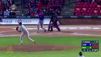 Con gran labor de César Valdez Dominicana vence a México y conserva su invicto