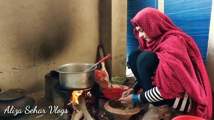 Скачать видео: Aliza Sehar Vlogs Desi Style Mix Vegetable Chicken Pulao Village Cooking Daily Vlogs