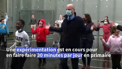 Activités physiques à l'école: Blanquer participe, pour en faire la promotion