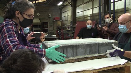 VIDÉO - Un coffre mystérieux découvert sous la statue de Napoléon à Rouen