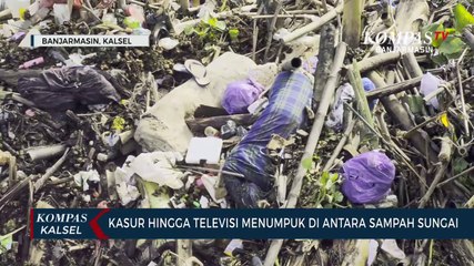 Sampah Akibat Banjir, Hanyut dan Menumpuk di Sungai Martapura