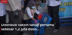 Vaksin Covid-19_ Tantangan distribusi ke pulau-pulau menggunakan perahu