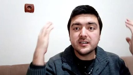 SOSYAL MEDYADA BİRBİRİNİ AŞAĞILAYAN İNSANLAR