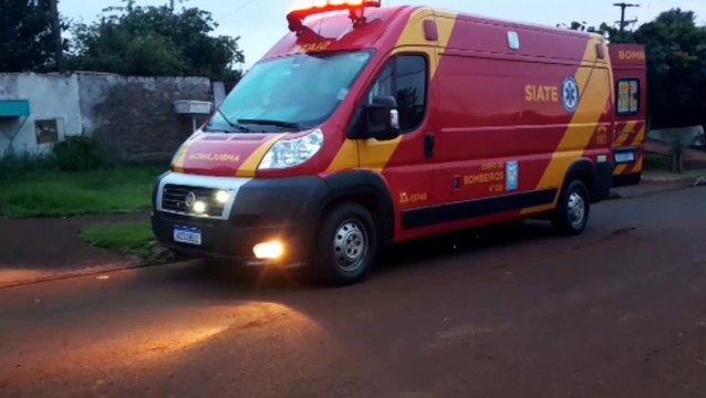 Após convulsão homem sofre queda em residência, na Rua da Tijuca, no Bairro Morumbi