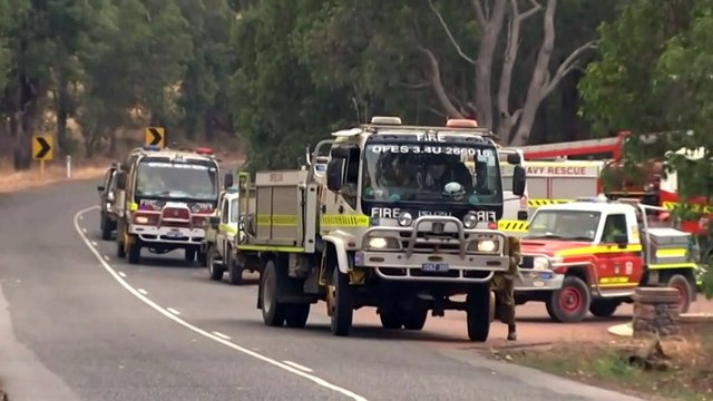 Massive Perth Hills bushfire destroys at least 71 homes
