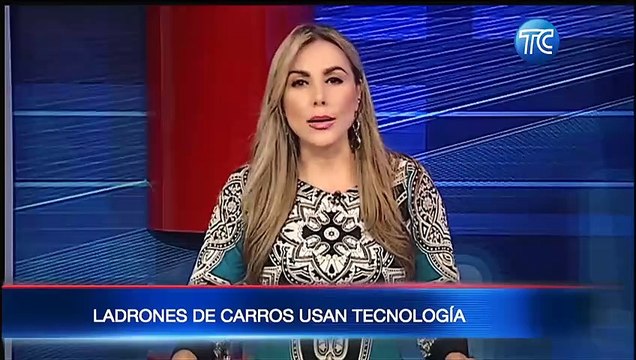 Delincuentes utilizan control universal para robar carros