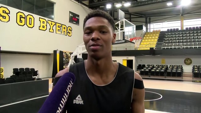 Allan Dokossi le roi du dunk de Fos Provence Basket