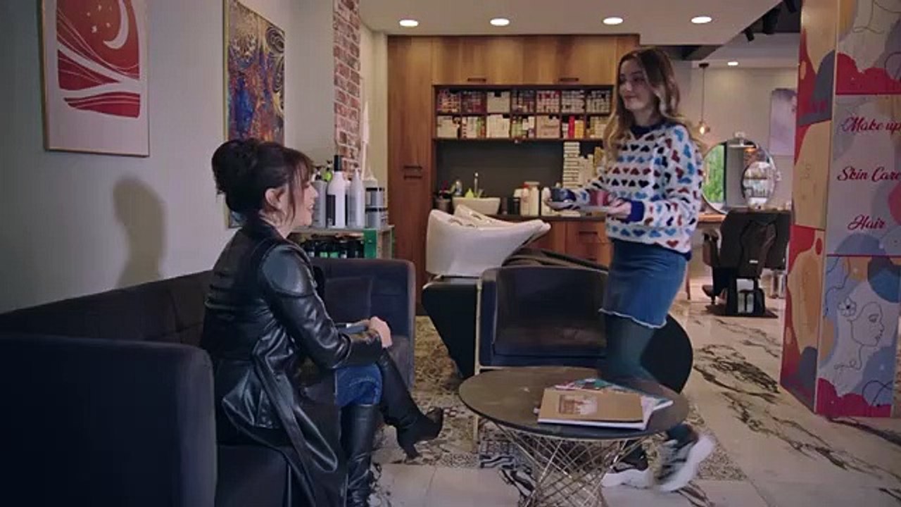 Akrep | İpek & Ferda Dertleşmesi