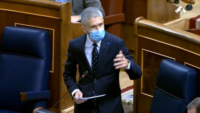 Marlaska pide a la ultraderecha que reconozca la labor de los Mossos