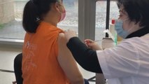 Israel expande su campaña de vacunación a todos los mayores de 18 años