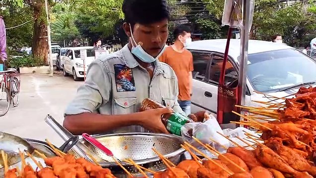 Large portions of street food in Yangon