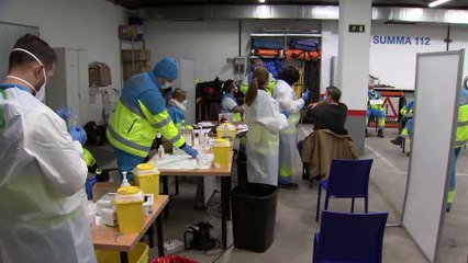 Испания: шприцы для "экономной вакцинации"