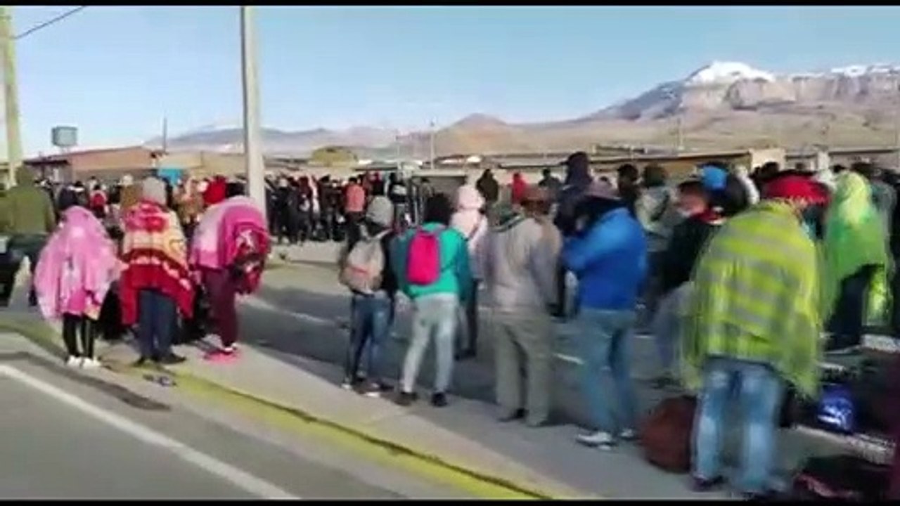 Más de mil inmigrantes ilegales usan frontera boliviana para ingresar a Chile
