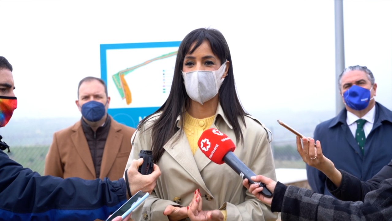 Villacís ve suficientes las medidas de Madrid para evitar que "mueran más empresas"