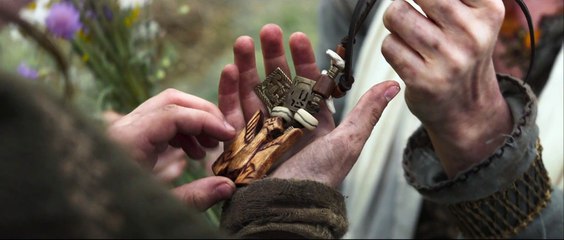 El vuelo del halcón - Tráiler español