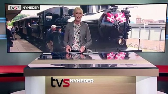 Finpudset futtog indvies i røg og damp | Mellem Vejle og Jelling | Sydjyllands Veterantog | 09-07-2016 | TVSYD @ TV2 Danmark