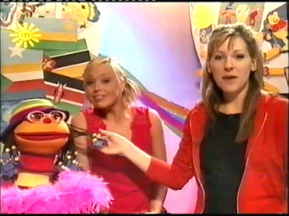 Milkshake! Early 2006 Continuity (with Kellie Hoggart of Hi-5)