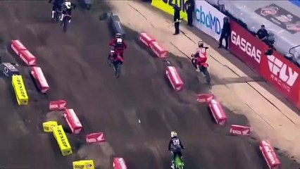 Jett Lawrence Crash