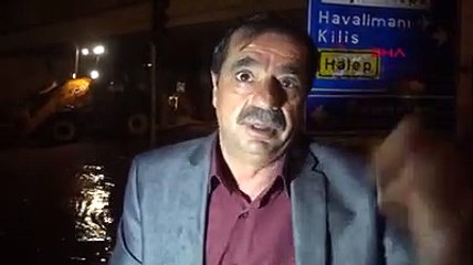 Gaziantep'te yağmur sele dönüştü, araçlar suda kaldı