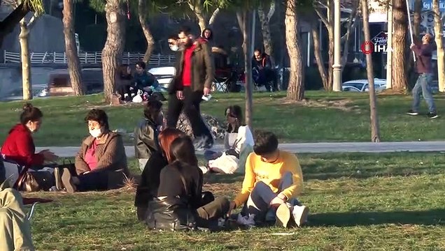 Güneşi gören sahile koştu, pandemi önlemleri unutuldu