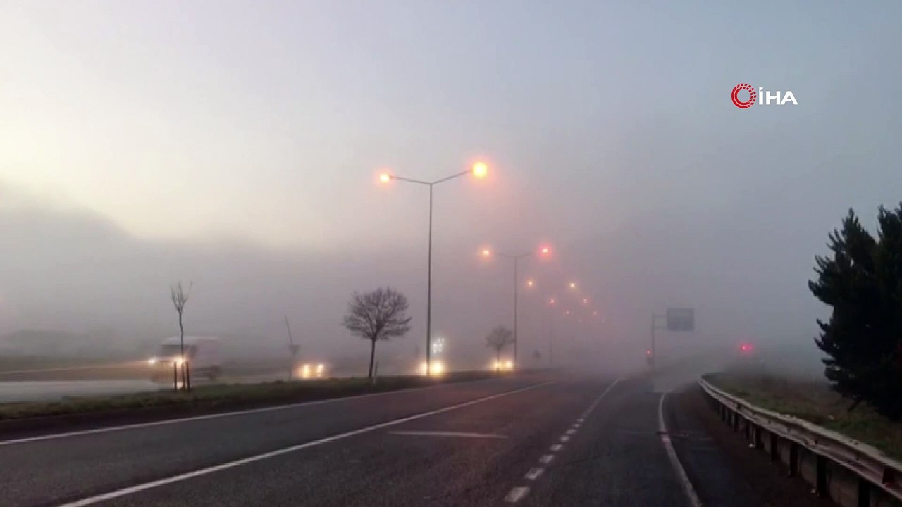 Tekirdağ’da yoğun sis: Göz gözü görmüyor