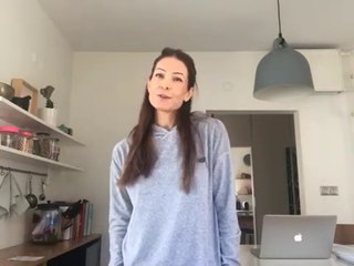 Bi’Bilen Doris Hofer - Videolu Görüş - Her gün squat yapmanın hangi faydaları vardır?