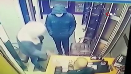 İstanbul'da çete operasyonu: 19 şüpheli yakalandı