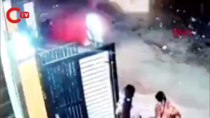 Hindistan’da baltalı saldırgan böyle dehşet saçtı