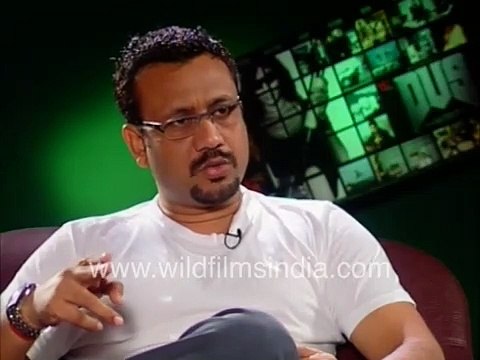 Sanjay Dutt, Sunil Shetty, Abhishek Bachchan, Shilpa Shetty cast of 'Dus' with Anubhav Sinha