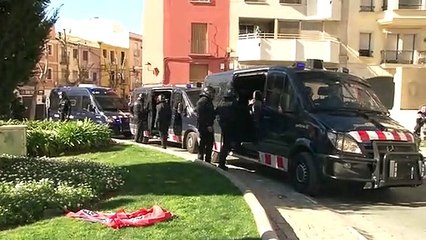 Protesta antifeixista a Valls (Alt Camp) contra l'acte de Vox