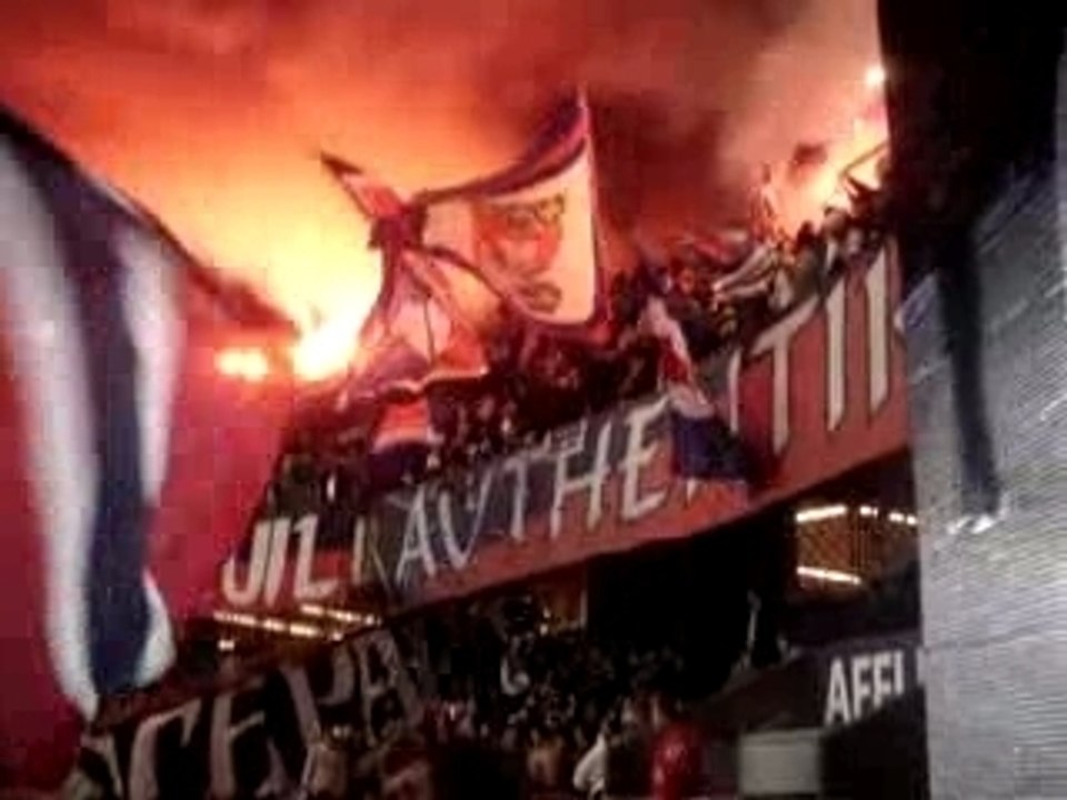 psg-monaco crackage tribune auteuil