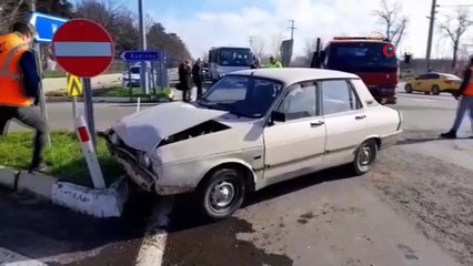 Edirne'de feci kaza...Bu araçtan sağ kurtuldular