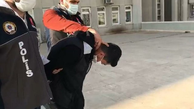 4 yaşlıyı 4 milyon TL dolandıran ‘sahte polis’ kaçarken yakalandı