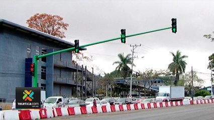 tn7-eliminan-semaforos-frente-a-facultad-de-derecho-de-ucr-040221