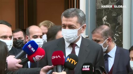 Milli Eğitim Bakanı Ziya Selçuk'tan flaş aşı açıklaması: Öğretmenle için süreç başladı