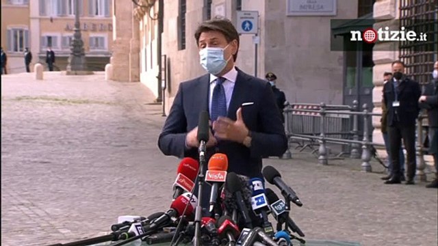 Conte riferisce dopo l'incontro con Draghi: “No a un governo tecnico. Al M5s: ci sono e ci sarò”