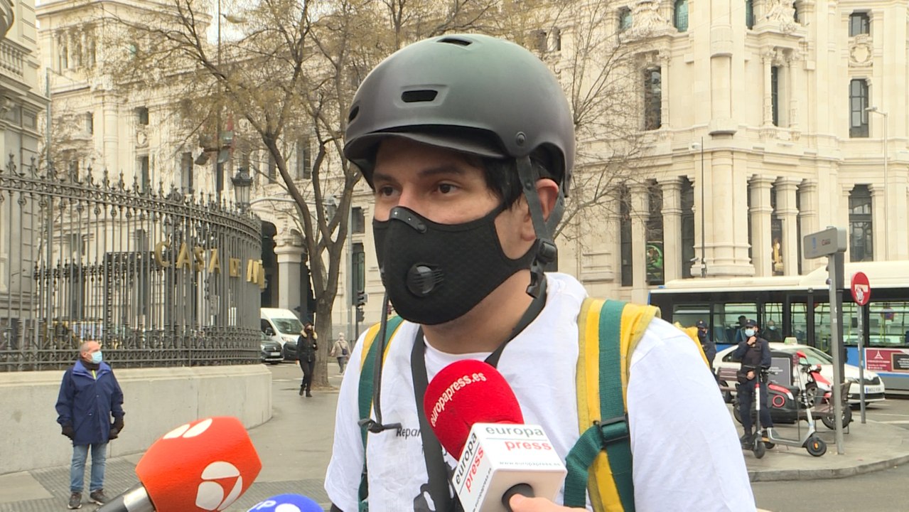 'Rider': "El borrador de la ley de plataformas nos condena a la precariedad"