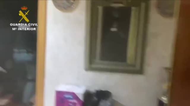 Detenidos los secuestradores que torturaron a un matrimonio madrileño en un contenedor agrícola